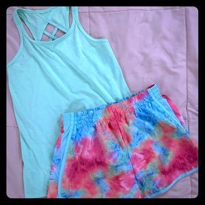 Champion running outfit